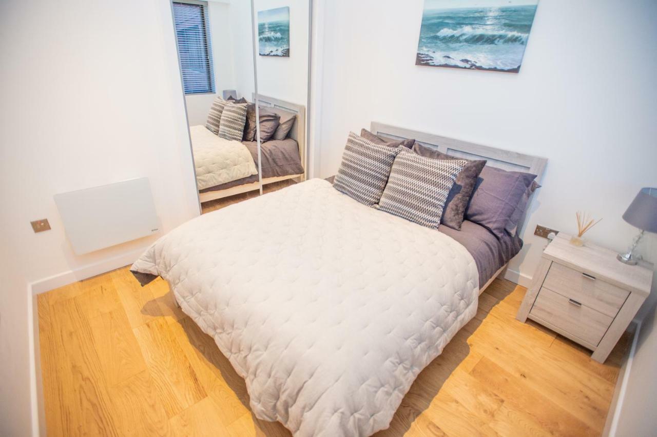 Stylish And Clean 1 Bed Apartment Maidenhead Town Center Eksteriør billede