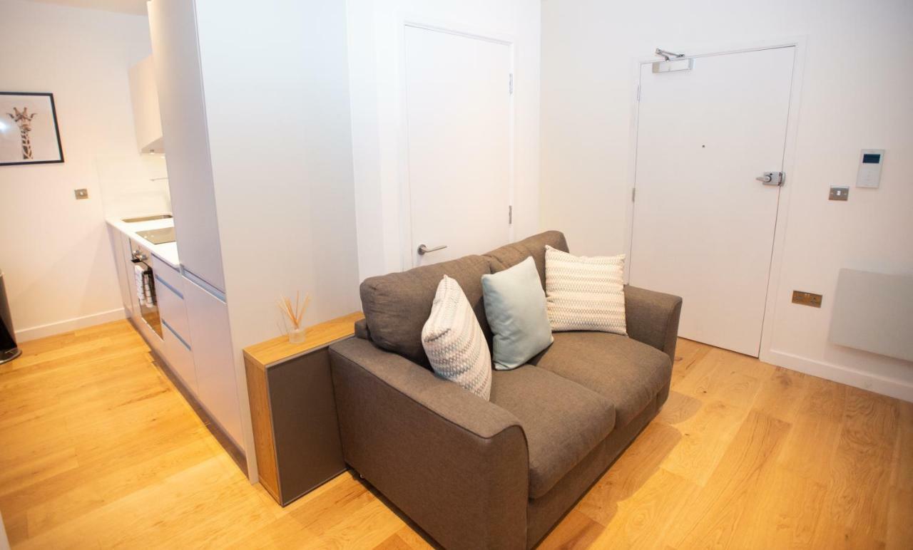 Stylish And Clean 1 Bed Apartment Maidenhead Town Center Eksteriør billede